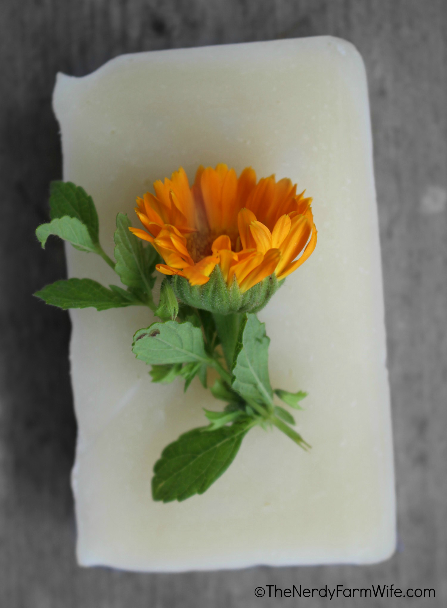 Simple & Natural Calendula Soap