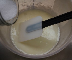 adding lye to frozen milk